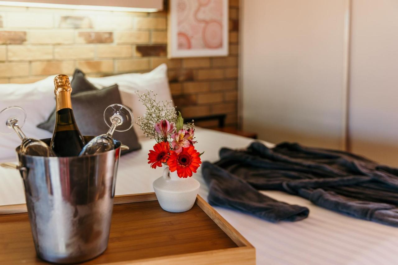 Abacus Motel 마운트아이자 외부 사진