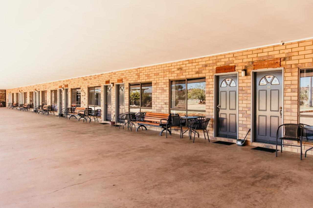Abacus Motel 마운트아이자 외부 사진