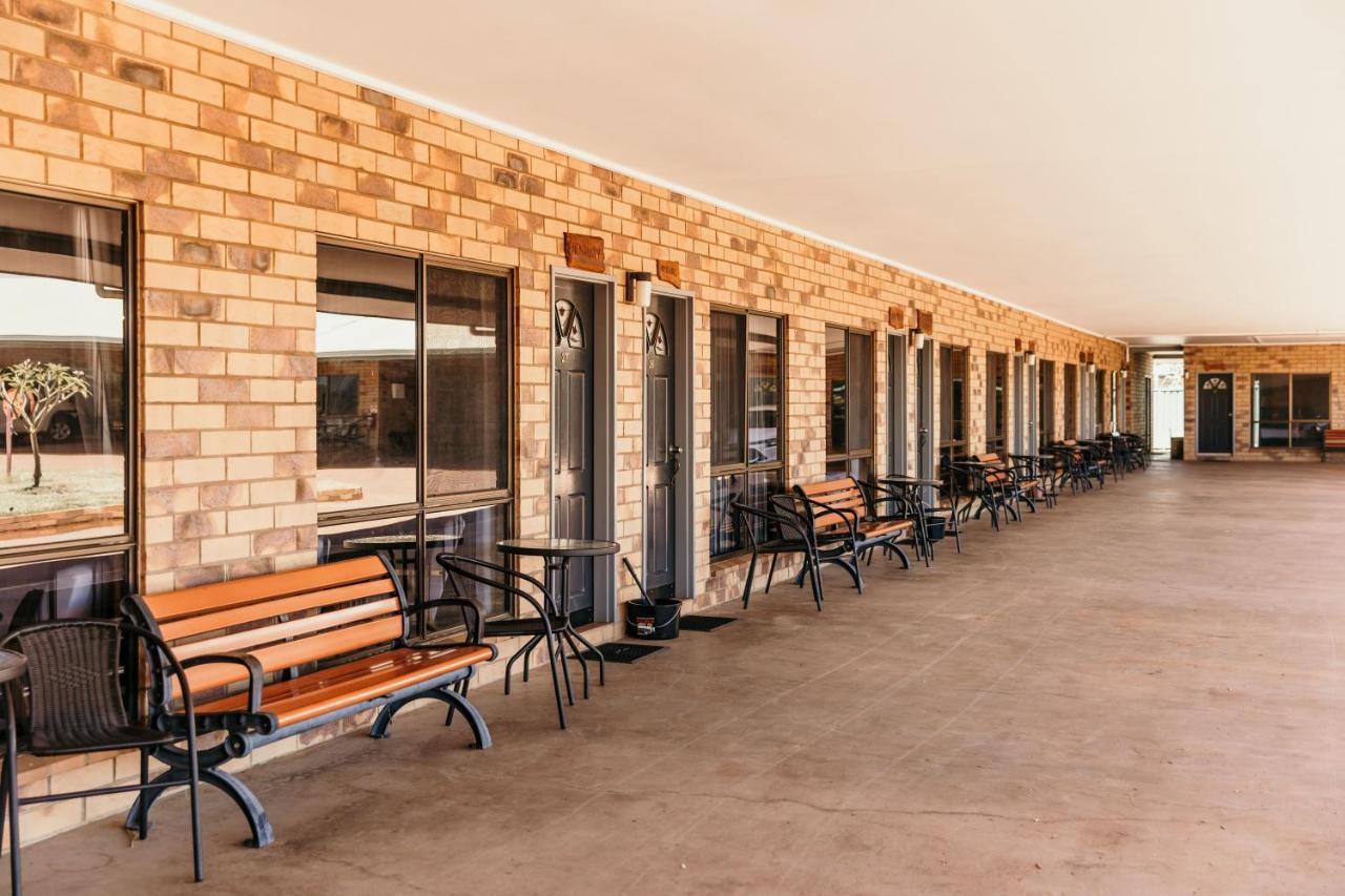 Abacus Motel 마운트아이자 외부 사진